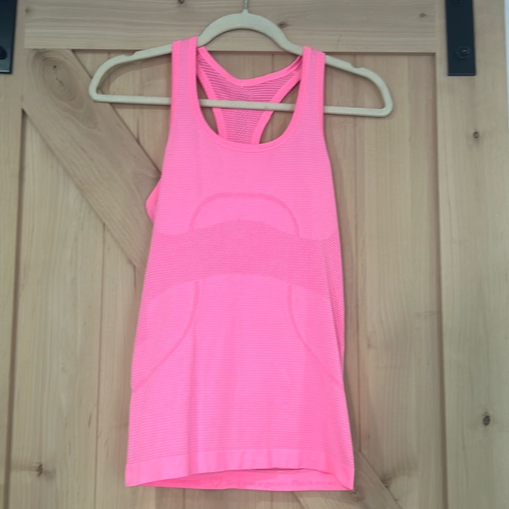 Swiftly tech pink lululemon tank top